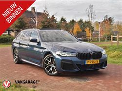 Blauw Gebruikt 2022 BMW 530 M Sport Stationwagen | € 28.995 (Super prijs)