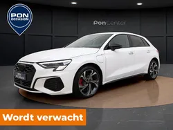 Wit Gebruikt 2022 Audi A3 Sportback e-tron Competition Sedan | € 32.950 (Super prijs)