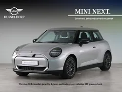 Grijs, metallic lak Nieuw 2025 Mini Cooper Essential Hatchback | € 26.450 (Eerlijke prijs)