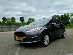Grijs Gebruikt 2016 Ford Fiesta Style Hatchback | € 6.599 (Eerlijke prijs)