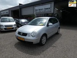 Grijs Gebruikt 2004 VW Polo Hatchback | € 1.750 (Eerlijke prijs)