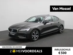 Grijs Gebruikt 2020 Volvo S60 R-Design Sedan | € 34.445 (Eerlijke prijs)