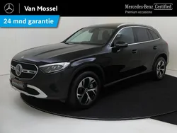 Zwart Gebruikt 2024 Mercedes GLC300e Business SUV | € 59.945 (Goede deal)