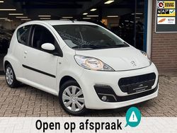 Wit Gebruikt 2014 Peugeot 107 Active Hatchback | € 6.950 (Iets duurder)