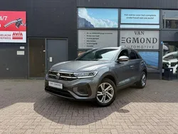 Grijs Gebruikt 2022 VW T-Roc R-line SUV | € 27.950 (Goede deal)