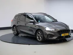 Grijs Gebruikt 2022 Ford Focus Business Edition Stationwagen | € 24.745 (Eerlijke prijs)