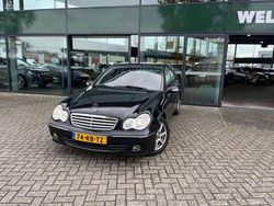 Zwart Gebruikt 2005 Mercedes C180 Elegance Sedan | € 1.995 (Goede deal)