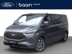 Grijs, metallic lak Nieuw 2025 Ford Tourneo Titanium X MPV | € 73.721 (Goede deal)
