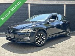 Zwart Gebruikt 2021 VW Polo United Hatchback | € 17.950 (Eerlijke prijs)