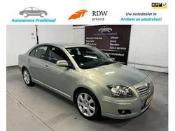 Groen Gebruikt 2007 Toyota Avensis Executive Sedan | € 5.495 (Iets duurder)
