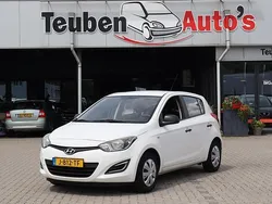 Wit Gebruikt 2014 Hyundai i20 Edition Hatchback | € 1.999 (Eerlijke prijs)