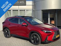 Rood Nieuw 2025 Lexus NX450h+ SUV | € 71.035