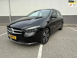 Zwart Gebruikt 2020 Mercedes B180 Business MPV | € 26.500 (Iets duurder)