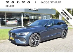 Blauw, metallic lak Gebruikt 2024 Volvo V60 Plus Stationwagen | € 47.700 (Eerlijke prijs)