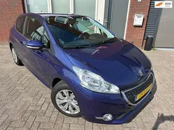 Blauw Gebruikt 2012 Peugeot 208 Active Hatchback | € 3.999 (Eerlijke prijs)