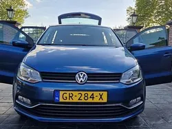 Blauw Gebruikt 2015 VW Polo Hatchback | € 7.950 (Goede deal)