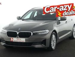 Grijs Gebruikt 2022 BMW 520 Stationwagen | € 34.895 (Super prijs)
