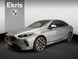 Grijs, metallic lak Gebruikt 2025 BMW 220 Comfort Edition Coupé | € 52.900 (Duur)
