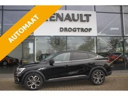 Noir etoile (zwart metallic) Gebruikt 2022 Renault Arkana Intens SUV | € 23.925 (Eerlijke prijs)