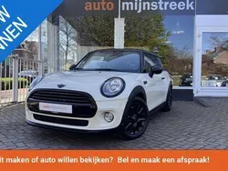 Wit Gebruikt 2018 Mini Cooper Business Hatchback | € 13.500 (Eerlijke prijs)