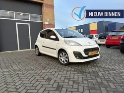 Wit Gebruikt 2014 Peugeot 107 Access Hatchback | € 3.495 (Eerlijke prijs)