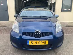Blauw Gebruikt 2010 Toyota Yaris Comfort Hatchback | € 2.750 (Eerlijke prijs)