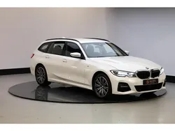 Wit Gebruikt 2021 BMW 330 M Sport Stationwagen | € 29.950 (Goede deal)