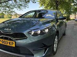 Grijs Gebruikt 2022 Kia Ceed Hatchback | € 17.000 (Goede deal)