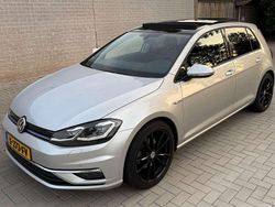 Zilver Gebruikt 2018 VW Golf VII Highline Stationwagen | € 17.950 (Eerlijke prijs)