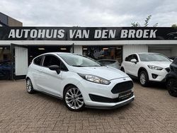 Wit Gebruikt 2014 Ford Fiesta ST-Line Hatchback | € 6.445 (Eerlijke prijs)