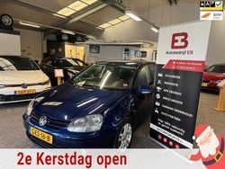 Blauw Gebruikt 2007 VW Golf V Comfortline Hatchback | € 4.450 (Iets duurder)
