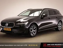 Zwart Gebruikt 2022 Volvo V60 Core Stationwagen | € 32.900 (Goede deal)