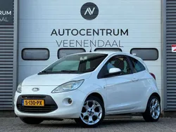 Wit, metallic lak Gebruikt 2010 Ford Ka Titanium Hatchback | € 2.950