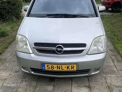 Grijs Gebruikt 2003 Opel Meriva Cosmo MPV | € 999 (Iets duurder)