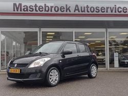 Zwart Gebruikt 2012 Suzuki Swift Hatchback | € 6.250 (Eerlijke prijs)