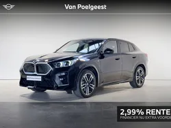 Zwart Gebruikt 2024 BMW iX2 M Sport SUV | € 51.895 (Eerlijke prijs)