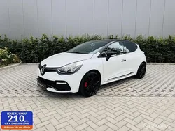 Wit Gebruikt 2015 Renault Clio IV R.S. Hatchback | € 12.999 (Eerlijke prijs)