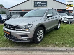 Grijs Gebruikt 2018 VW Tiguan Comfortline SUV | € 19.750 (Super prijs)