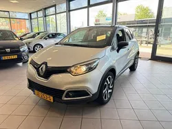 Grijs Gebruikt 2016 Renault Captur Dynamique SUV | € 7.950 (Eerlijke prijs)