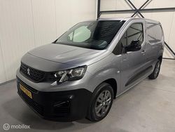 Grijs (metallic) Gebruikt 2022 Peugeot Partner Van | € 14.750 (Eerlijke prijs)