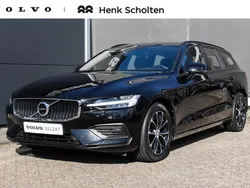 Zwart Gebruikt 2021 Volvo V60 Momentum Stationwagen | € 28.950 (Eerlijke prijs)