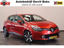 Rood, metallic lak Gebruikt 2015 Renault Clio IV Dynamique Hatchback | € 7.739 (Eerlijke prijs)