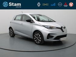 Gris highland (grijs metallic) Gebruikt 2022 Renault Zoe LIMITED Hatchback | € 16.490 (Eerlijke prijs)