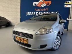 Grijs, metallic lak Gebruikt 2009 Fiat Grande Punto Dynamic Hatchback | € 2.450 (Iets duurder)