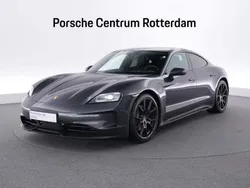 Vulkaangrijs metallic Gebruikt 2024 Porsche Taycan Sedan | € 99.750