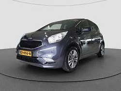 Grijs metallic Gebruikt 2016 Kia Venga Hatchback | € 12.450 (Eerlijke prijs)