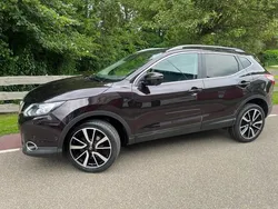 Paars Gebruikt 2016 Nissan Qashqai Tekna SUV | € 13.950 (Eerlijke prijs)
