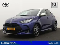 Blauw Gebruikt 2021 Toyota Yaris Hybrid Executive Hatchback | € 23.950 (Eerlijke prijs)