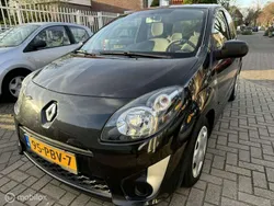 Zwart Gebruikt 2011 Renault Twingo Authentique Hatchback | € 2.450 (Eerlijke prijs)