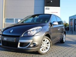 Grijs Gebruikt 2010 Renault Scénic III MPV | € 5.795 (Eerlijke prijs)